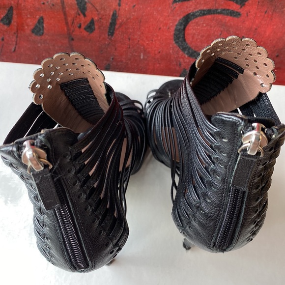 Made in Italy Tabitha Simmons Skyhigh Gladiator cage stiletto heels - 37 1/2 - Picture 10 of 17